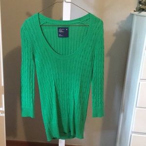 AEO green 3/4 Sleeve Sweater Women’s Size M